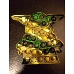 Fidget Toy Baby Yoda Grogu Alian  Push Pop Silicone Sensory Green Camo